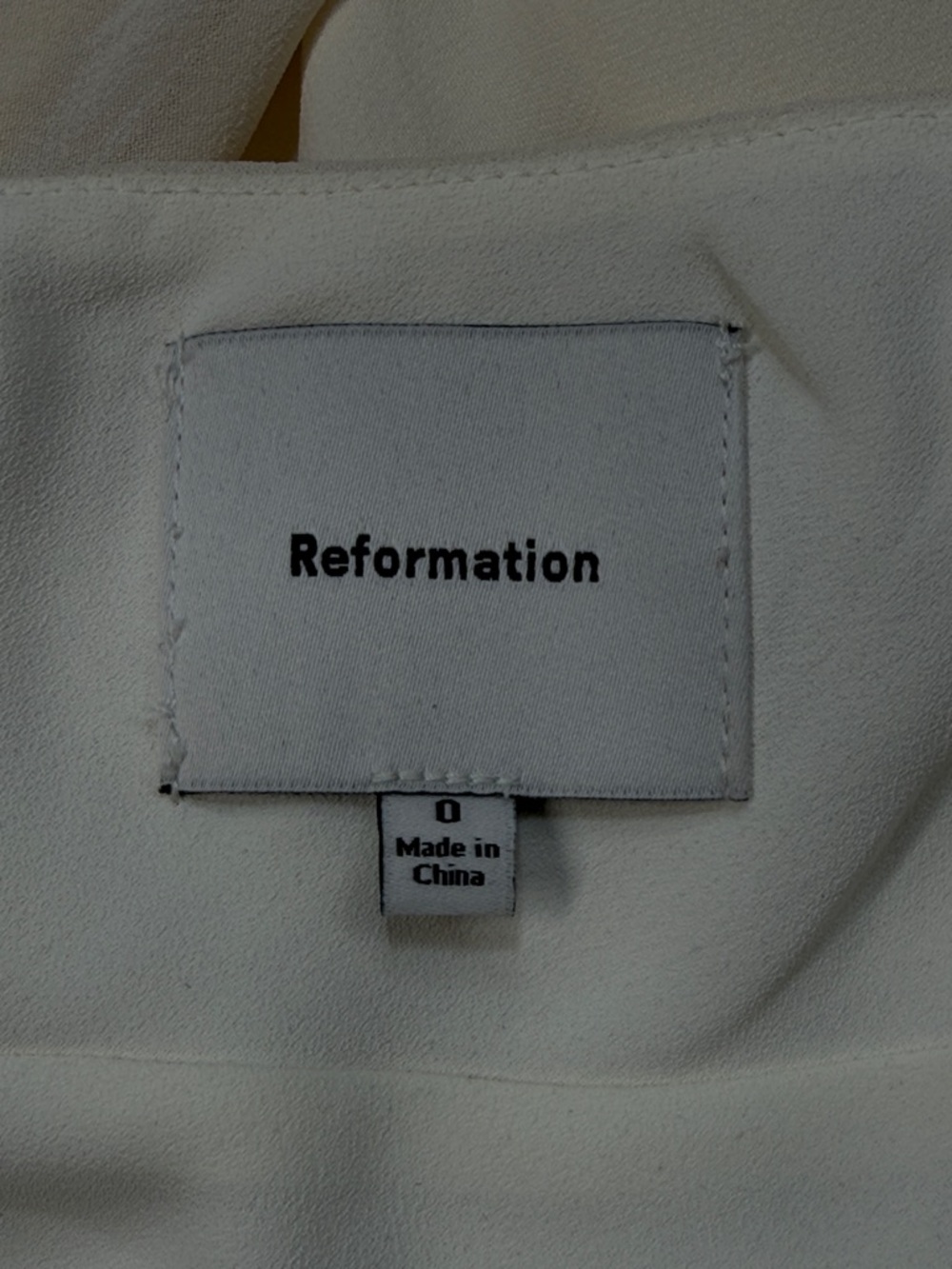 Reformation Ivory Suki Feminine Timeless Ruffle Hem Midi Dress Size 0 - Picture 11 of 13